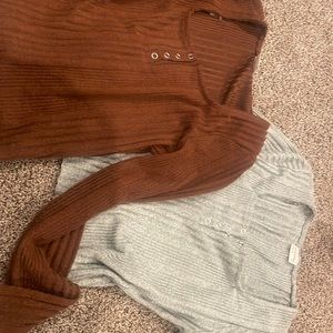 Long sleeve crop tops